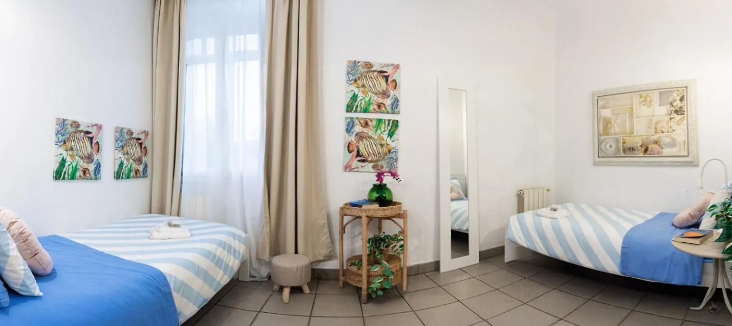 Appartamento Art Of Living 100 Meters From The Sea. Marina di Pietrasanta 0*,  Italia
